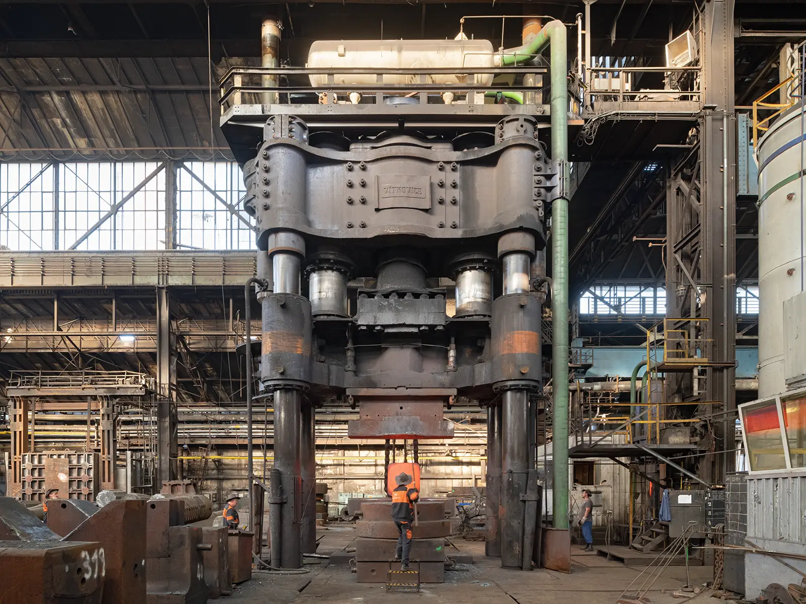 PRAGOINTER OCEL — průmyslový partner pro speciální hutní materiály